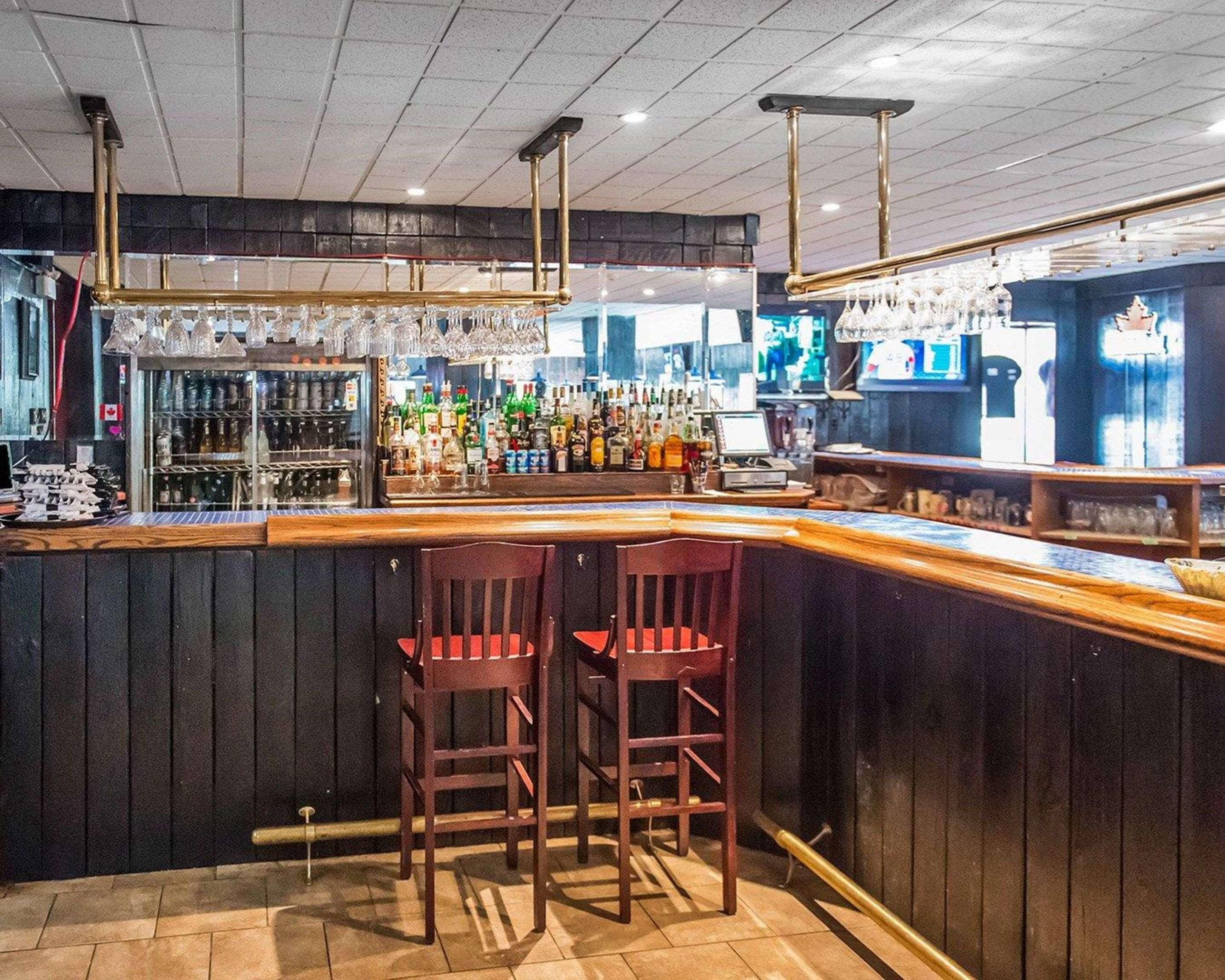 Econo Lodge Smiths Falls Eksteriør bilde