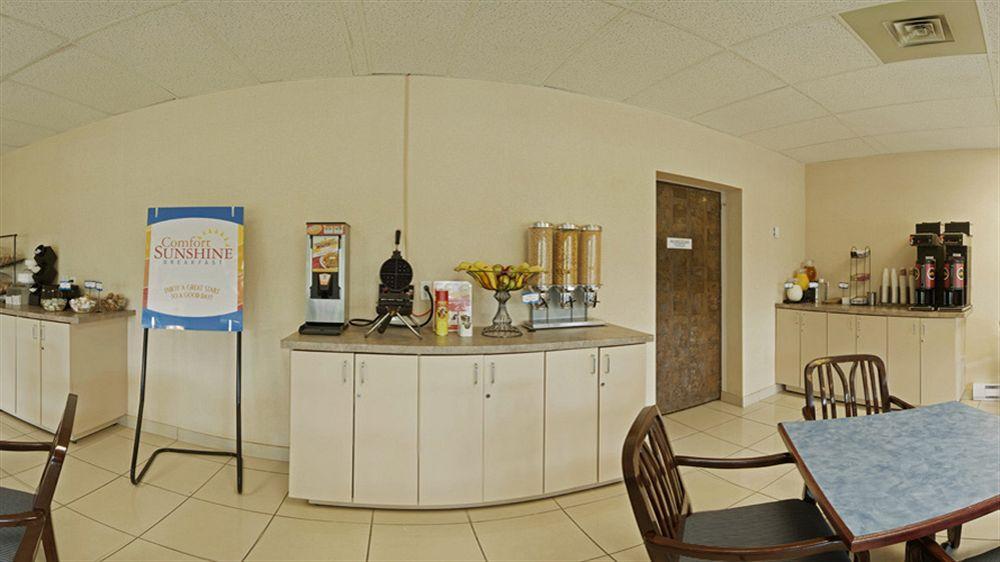 Econo Lodge Smiths Falls Eksteriør bilde